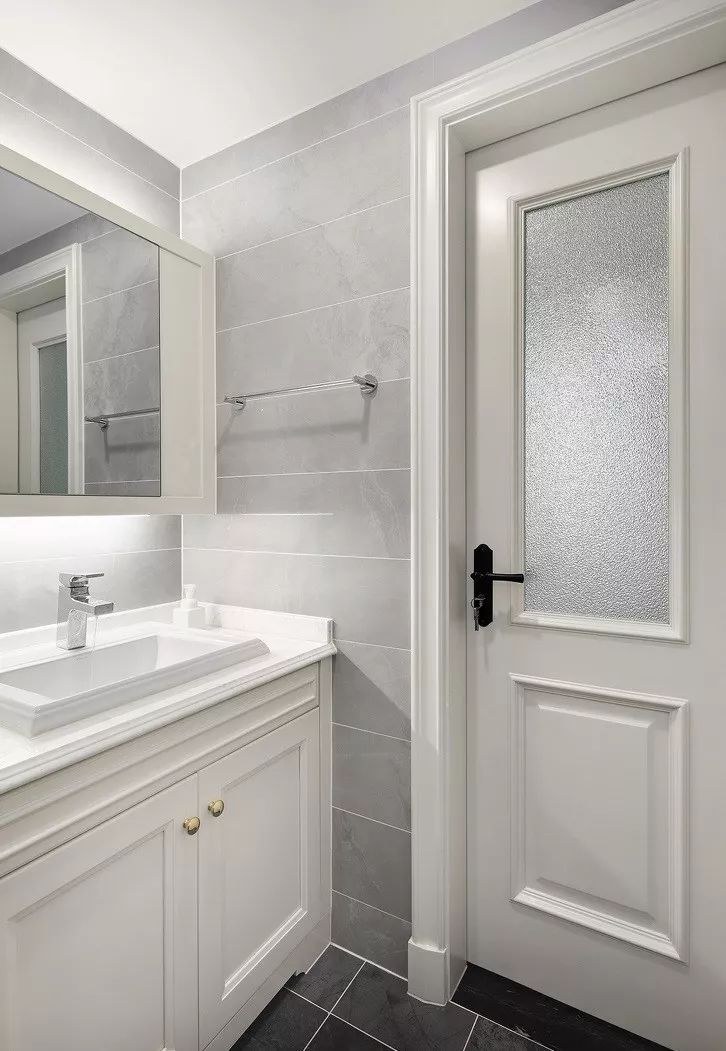 法式轻奢装修140平方横厅,145平法式轻奢风设计