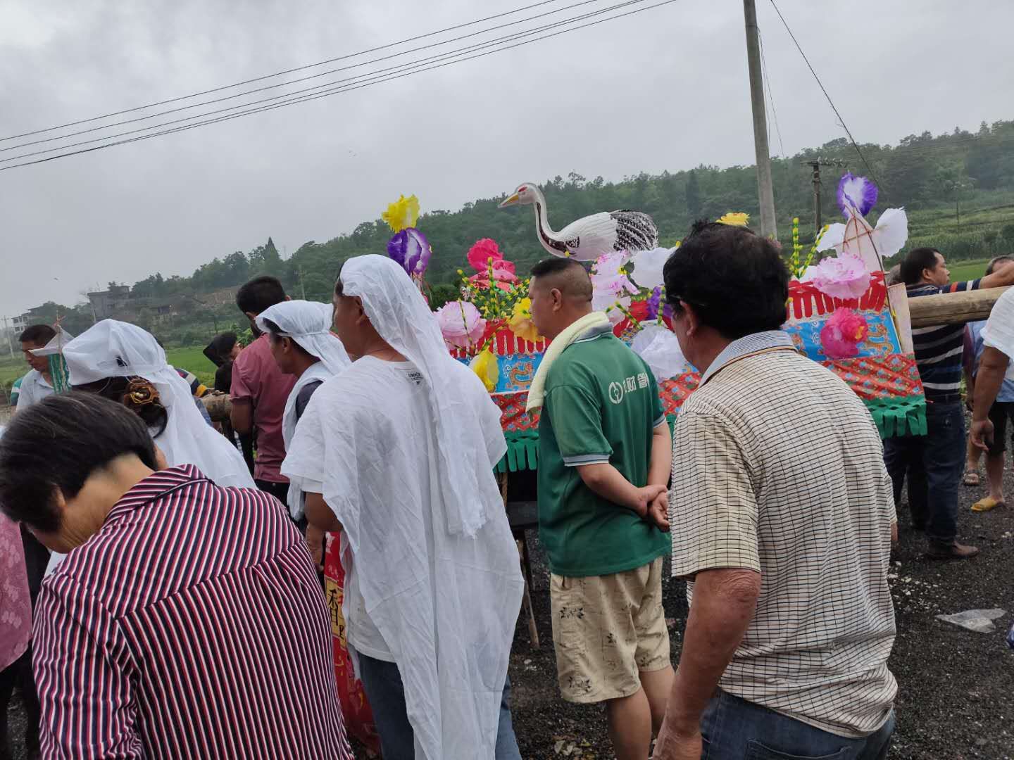 丧事奇闻怪事全集,丧葬一条龙遇到的怪事