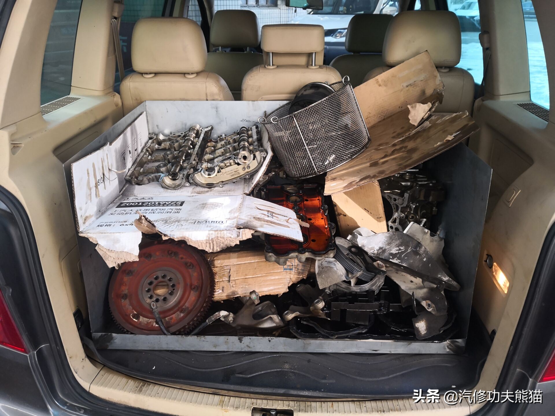 奥迪a6l2.4免拆烧机油处理靠谱吗,奥迪a6l2.4烧机油大修注意事项