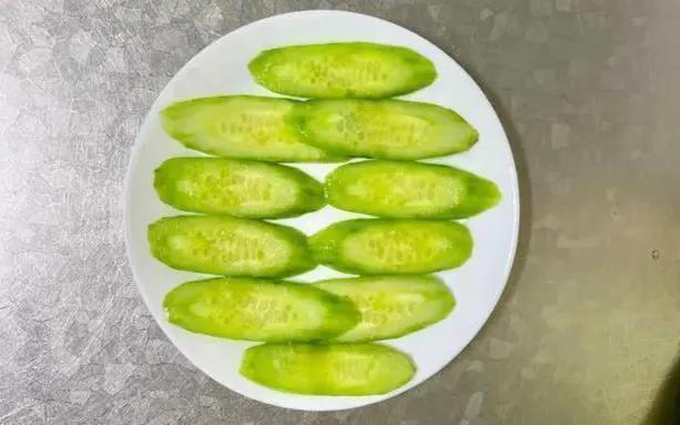 鱼肉泥里面加什么,鱼肉泥加淀粉