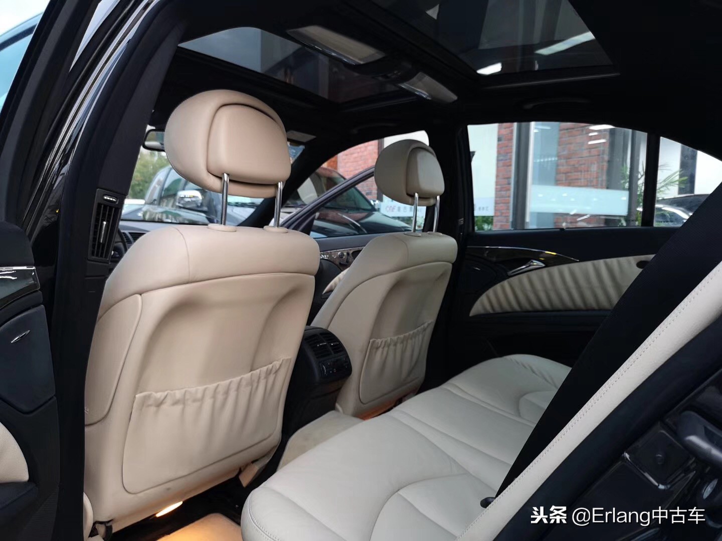 08款奔驰e280专用脚垫,08年奔驰e280怎么样