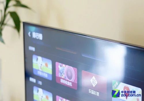 双面屏电视优缺点有哪些,超薄电视和全面屏电视区别