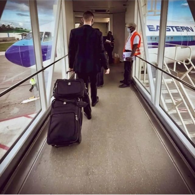 年轻人真正的第一款旅行箱,小众款旅行箱