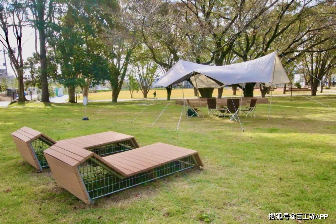 没开玩笑！优衣库的最新作品是一个公园！