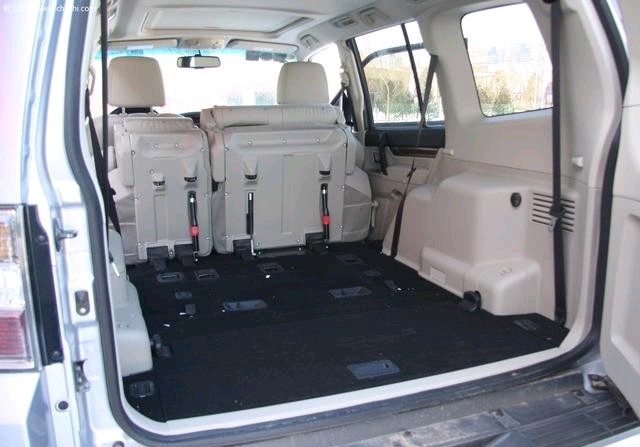 买车有必要买真皮座椅吗,真皮座椅与纺织座椅的优缺点