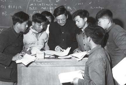 华罗庚生病卧床的照片,华罗庚死前和他老婆分居五年