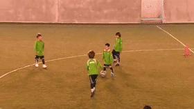 先练球技还是先练身体,先练球感还是先练运球