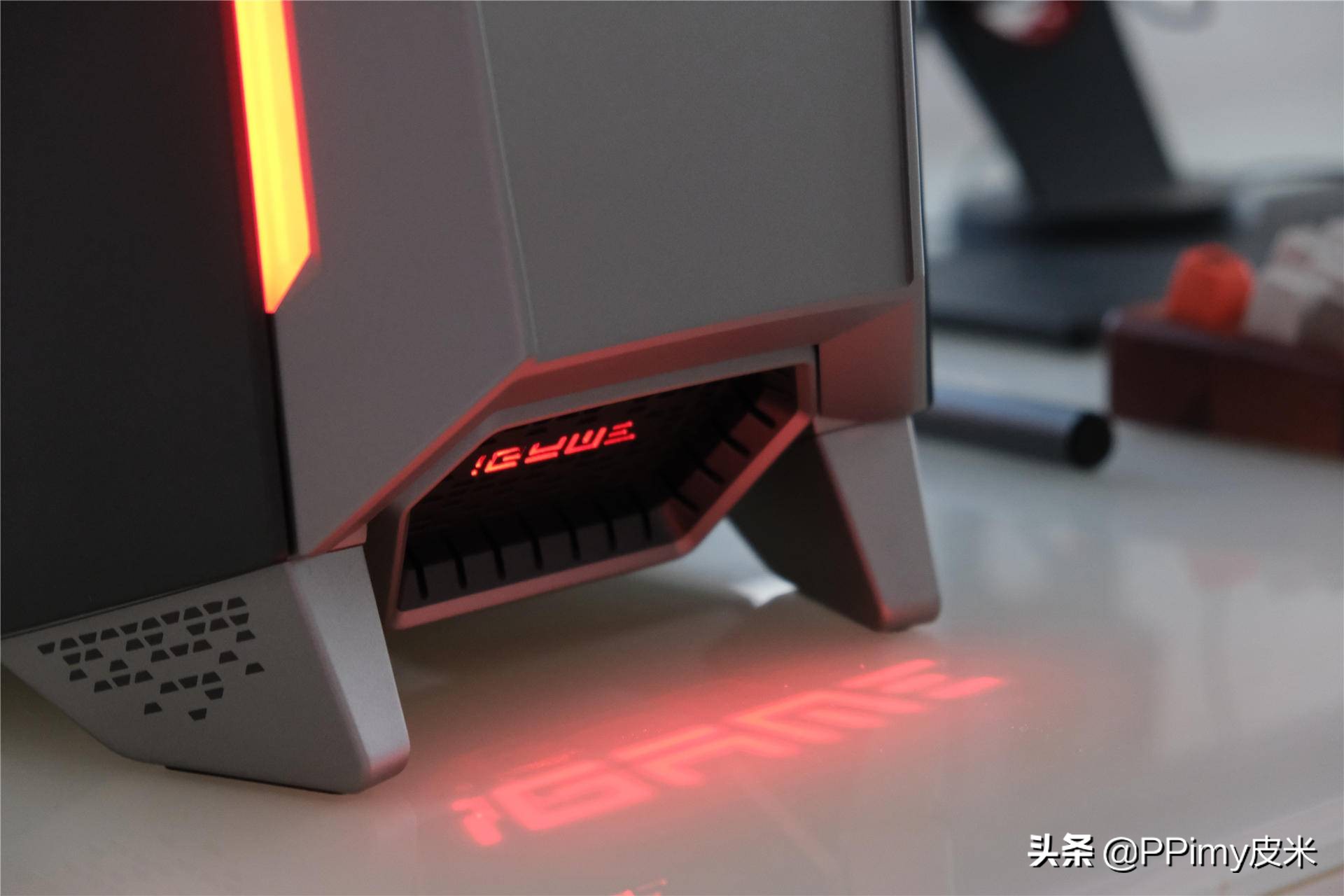 练习时长2年半整机圈迎来新练习生:七彩虹iGameSigmaM500详测