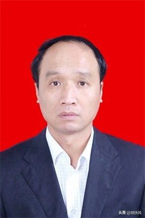 挥笔写大爱，春风满人间——杨彬强的人生风采