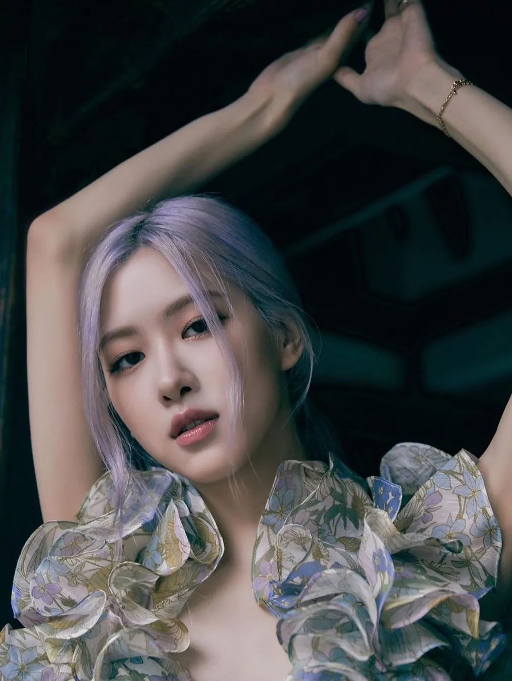 blackpink四人从黑暗中走出来,blackpink被黑得最惨的一年