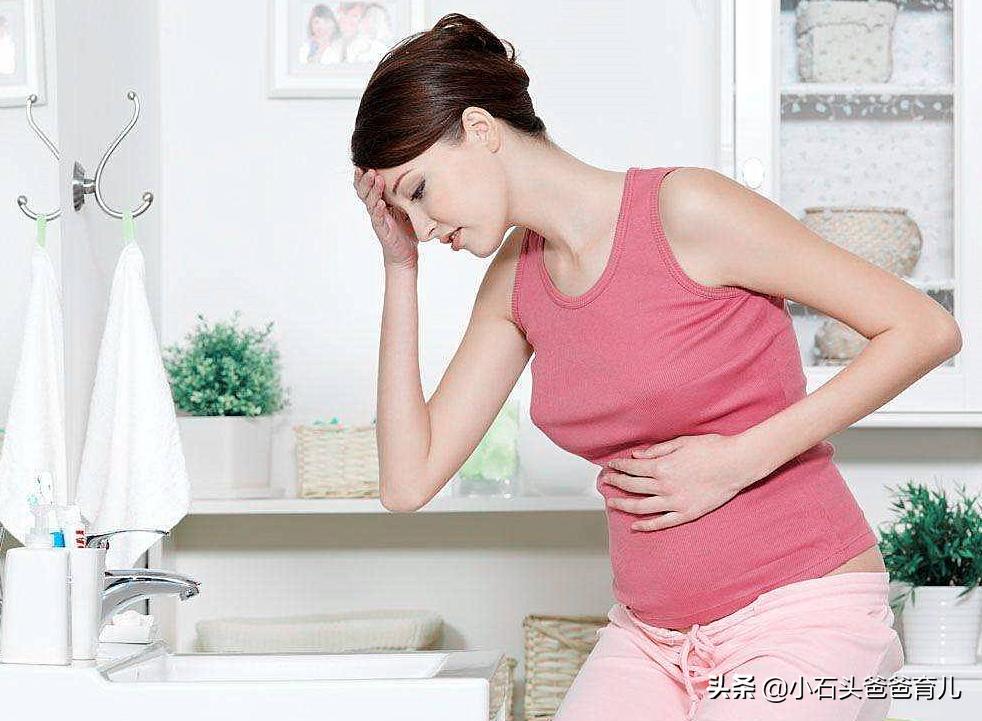 孕4月宝妈腹部有下坠感，如果没有其他症状，就不用太过担心