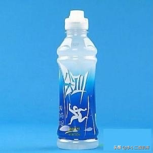 健身喝什么水有助于增肌,健身过程中能喝水吗