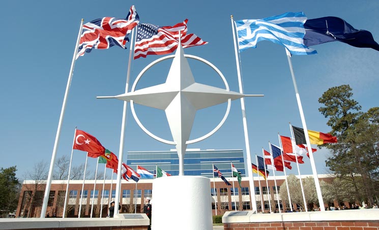 俄罗斯领土在亚洲为什么属于欧洲,俄罗斯欧洲面积大还是亚洲面积大