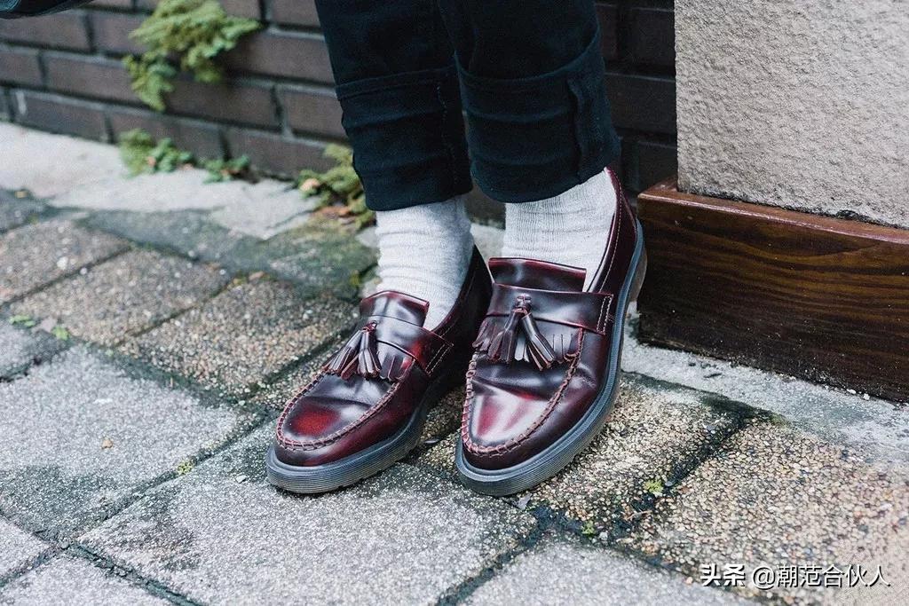 你认识VANS的一脚蹬，却未必知道这一双