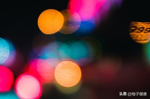 怎样才能忘掉一个自己深爱的人,如何很快忘掉一个人