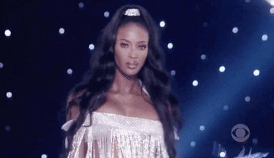 维密众神时代经典走秀2003,2003年维密被称为众神时代