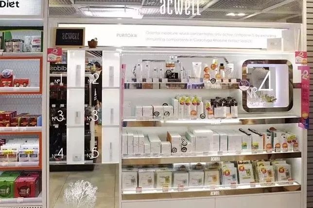 张馨予素颜好漂亮,张馨予年轻照美