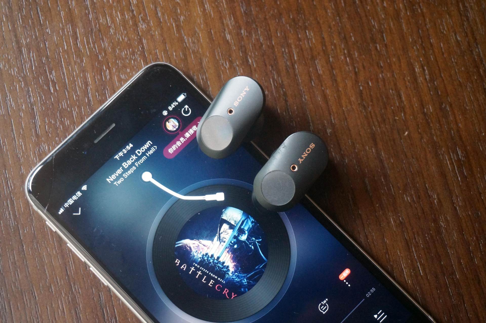 索尼的头戴式xm3,索尼xm3和xm4哪个舒服