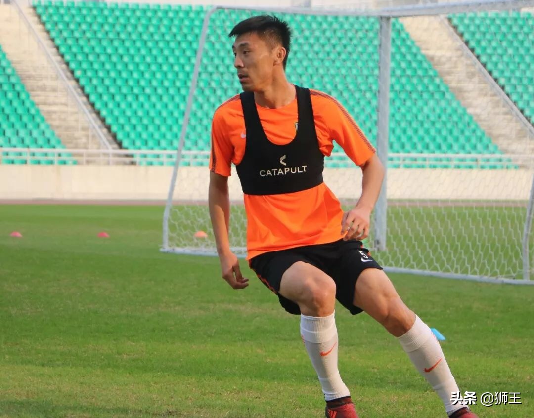 泰山之巅的一曲悲歌，鲁能带刀侍卫金左脚郑铮的悲喜人生