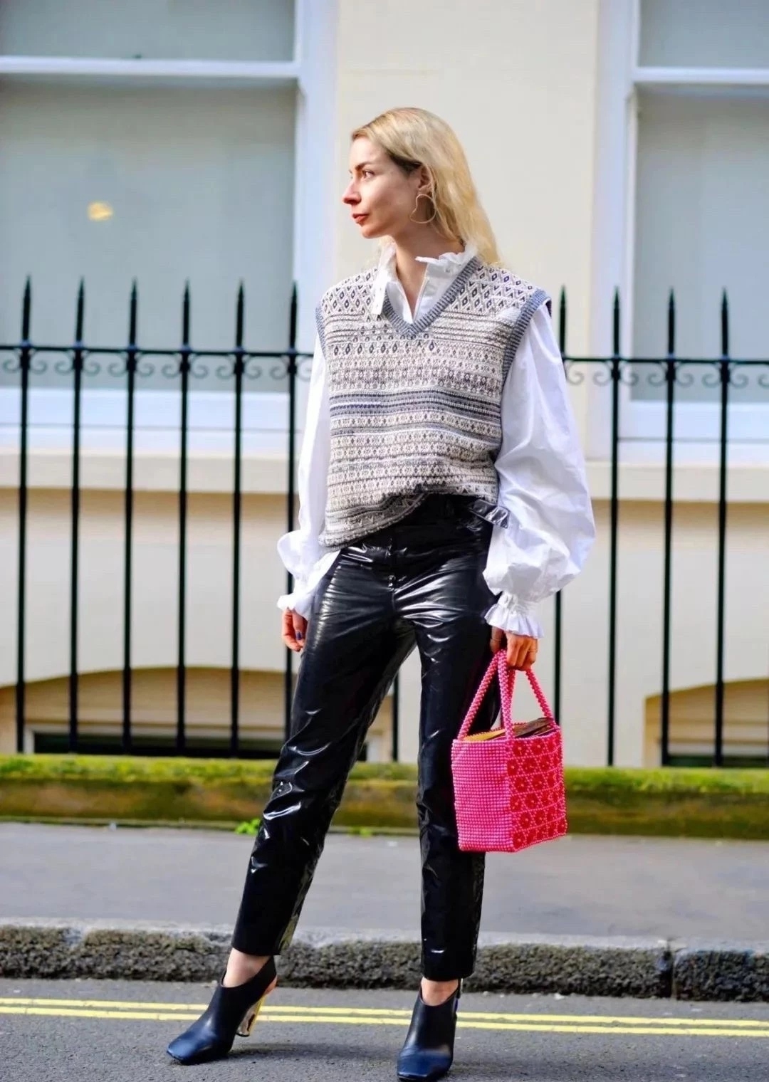 江疏影最新穿搭照,江疏影机场穿搭最新