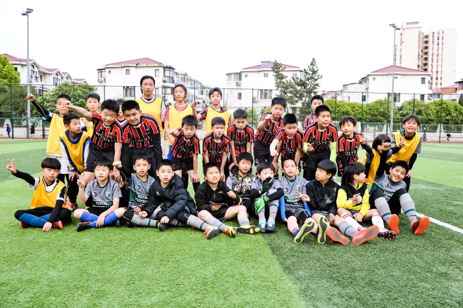 8月青少年足球邀请赛,春日篮球赛