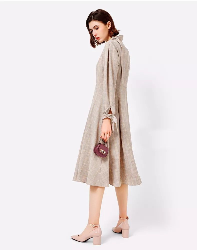 显腿长又显瘦的高跟鞋图片,胖妹妹冬季显瘦穿搭高跟鞋