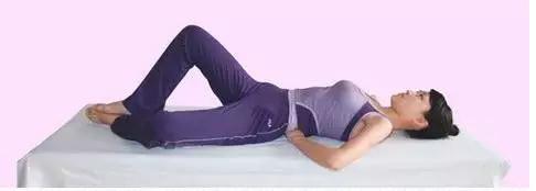 腰椎病的正确锻炼方法康复训练,腰椎病危害案例