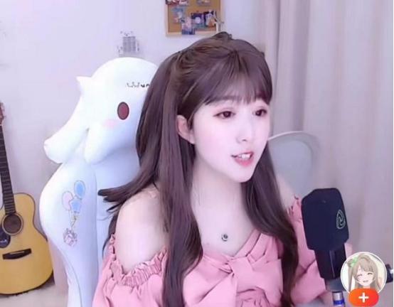 女主播的走红方式:知夏靠身材,火线妹靠可爱,鹿早早才貌双全