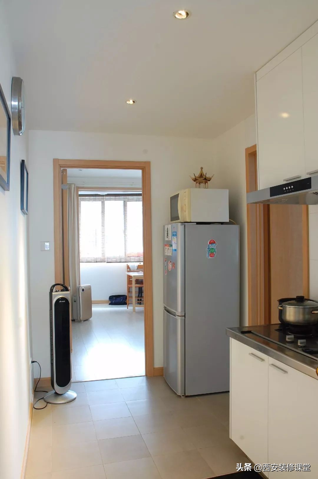 冰箱都放在房子什么位置,房子小冰箱太大真的占地方