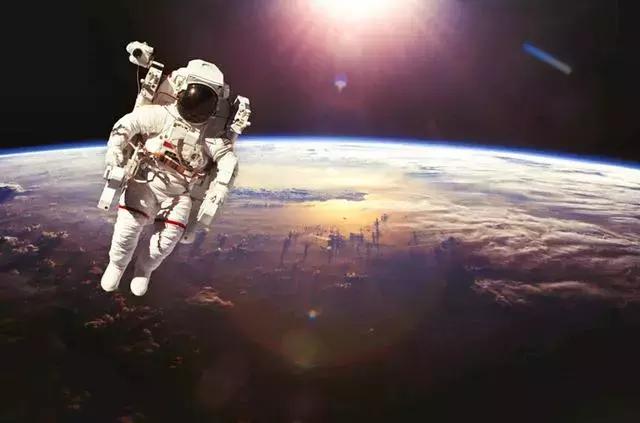 真正的躺赚日入300,躺着就能赚钱的工作月薪8万