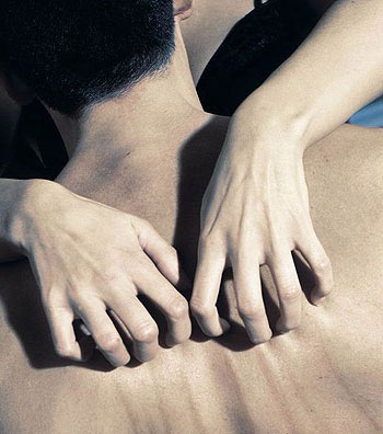 荨麻疹不看自己可以好吗,荨麻疹不看有事吗