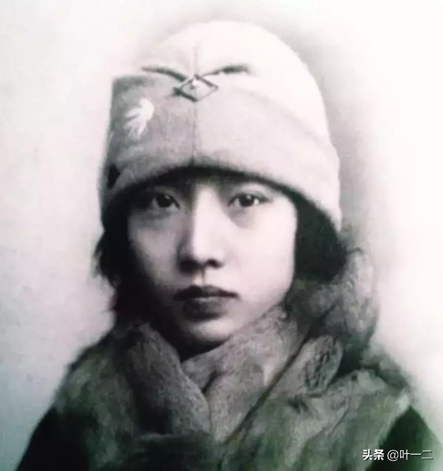 孟小冬切喉管,孟小冬死后葬礼