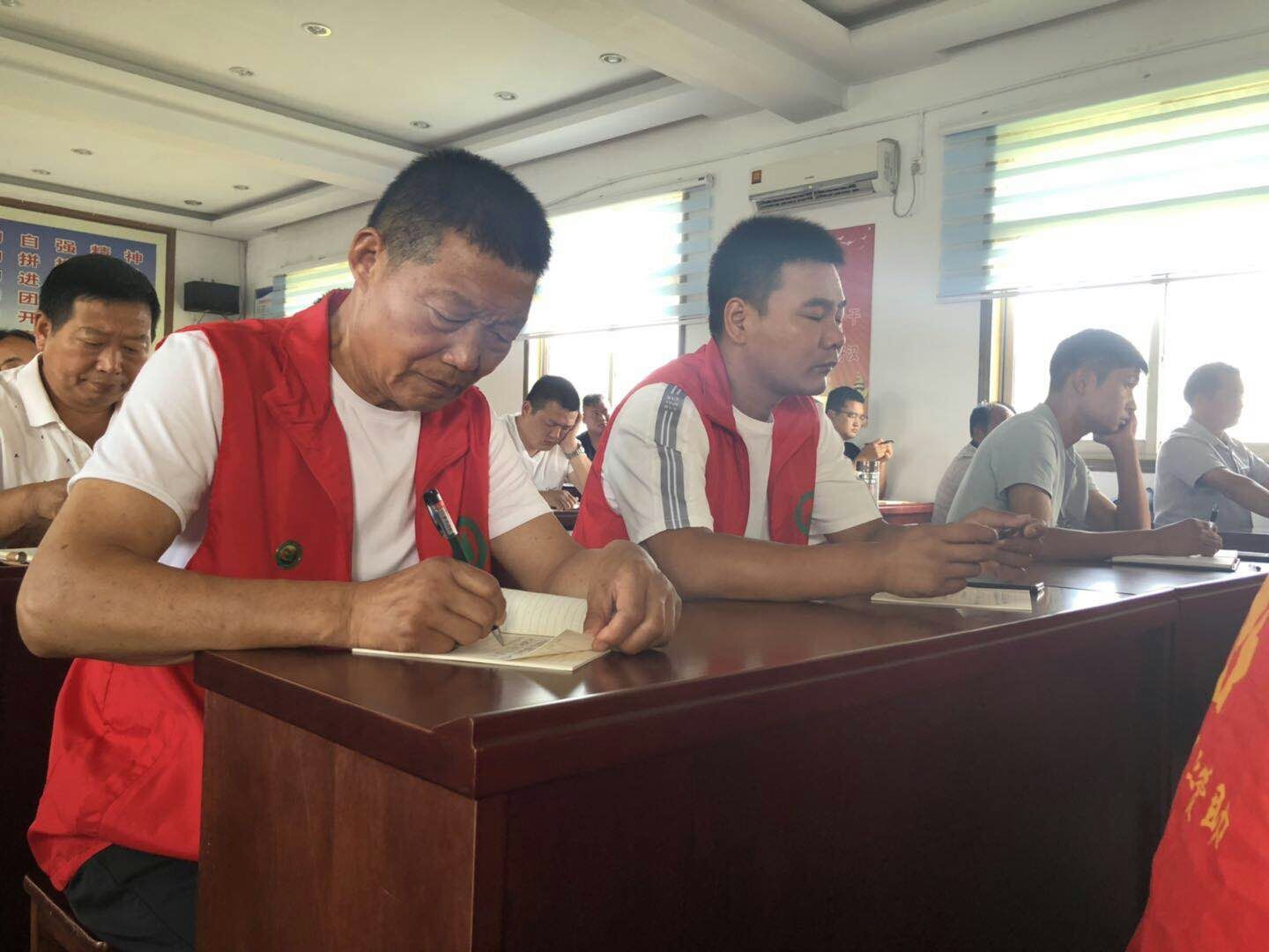 为他人开一朵花作文600字,为他人开一朵花结尾