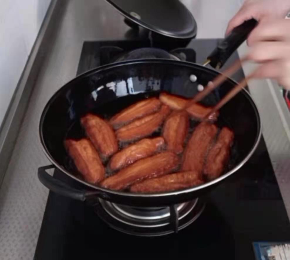 炸油条老是炸焦,高中生学炸油条技巧