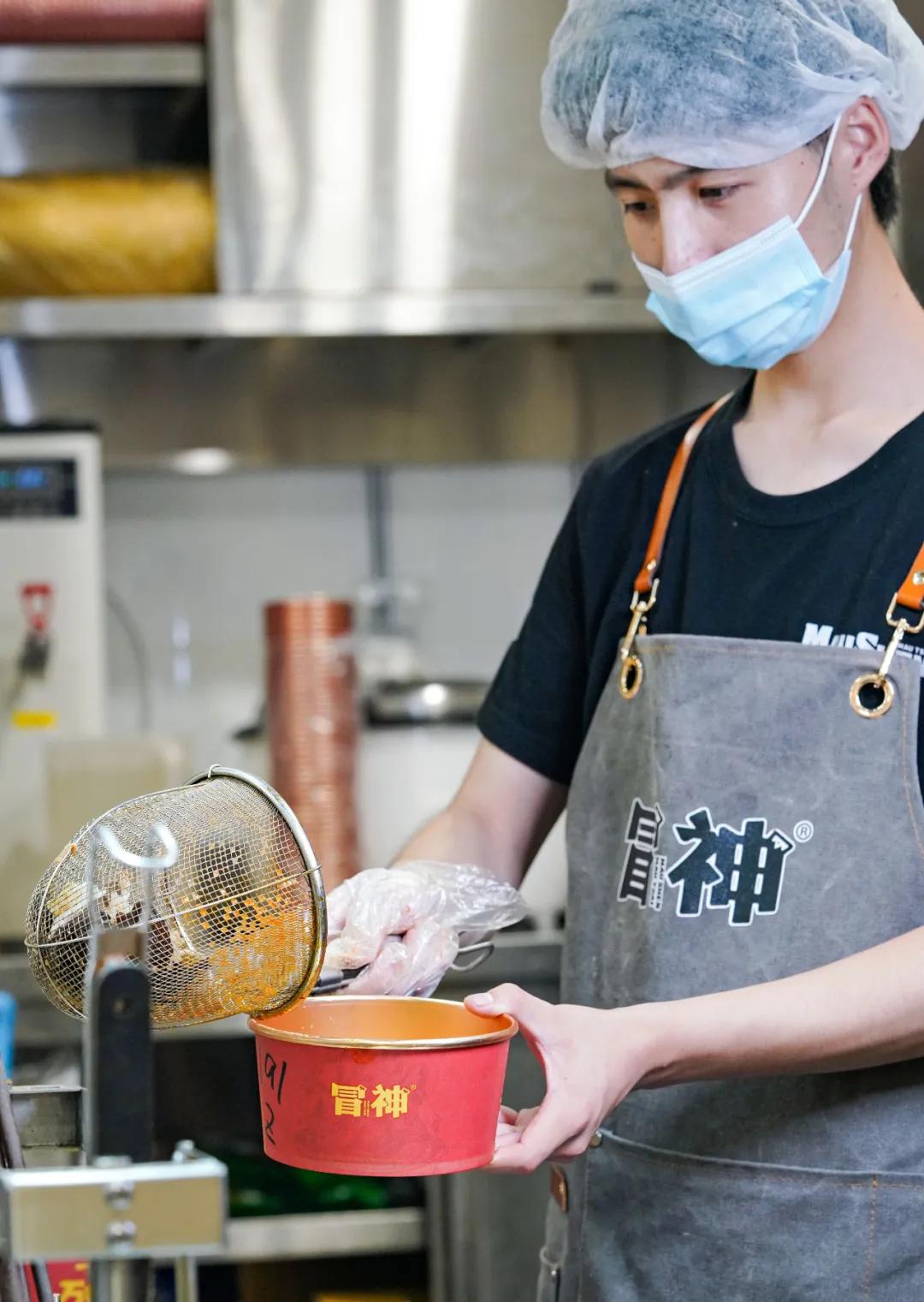 吃正宗成都冒菜,正宗川味火锅底料吃一次就忘不了