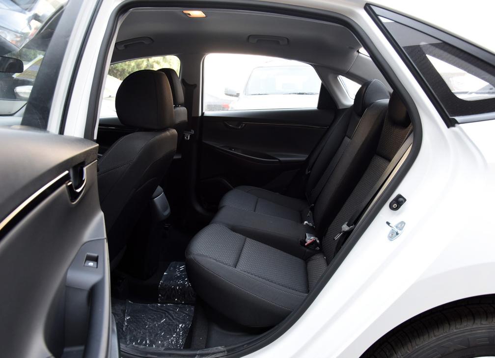 新款现代悦动有哪些配置,现代悦动哪个配置性价比高