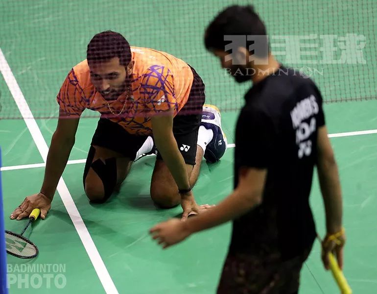 国羽队医支招提高身体素质,羽毛球运动员比赛时抽筋