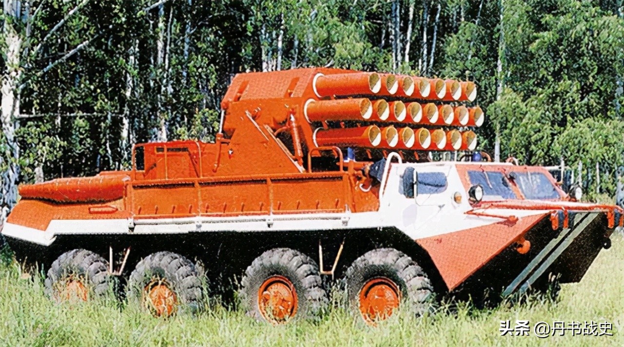 军车改越野车,中国仿制btr-80装甲车