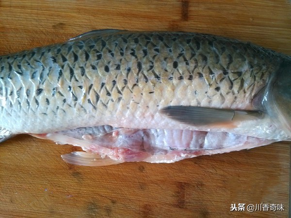 万州烤鱼的正宗做法及配方,万州烤鱼正宗做法厨子说菜