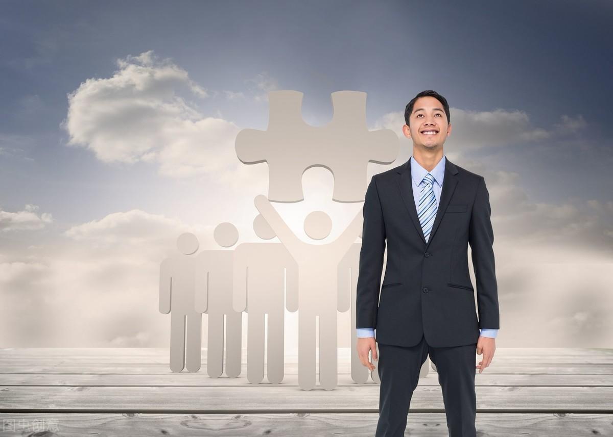 传统企业电子商务转型案例分析,传统行业如何应对未来数据化