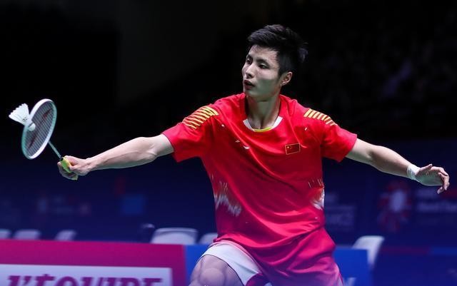 是谁改变了乒乓球的比赛规则,中国运动员谁违反乒乓球比赛规则