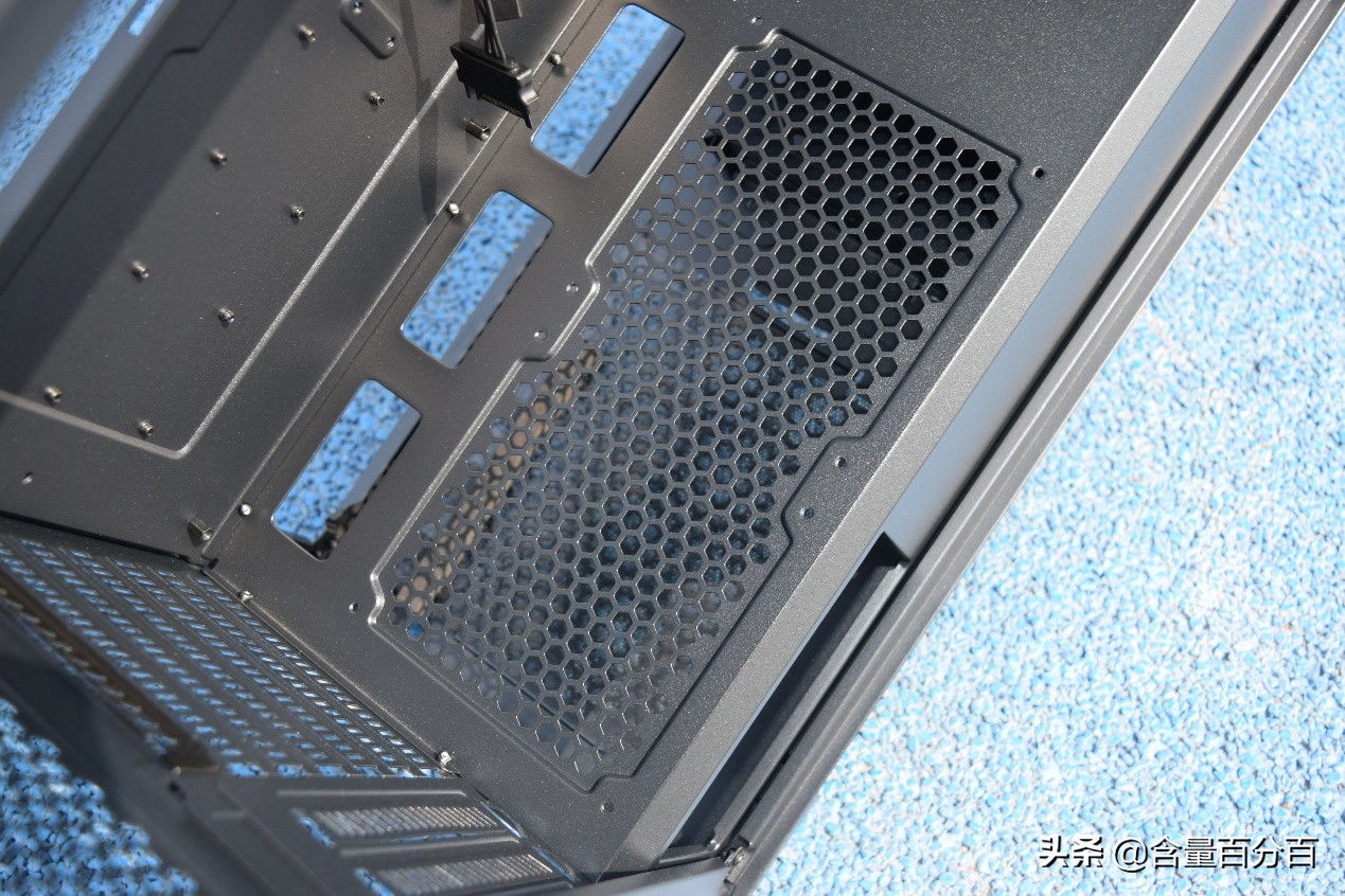 骨伽影武者x7机箱怎么拆,骨伽影武者x7黑色机箱怎么调灯光