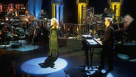 爱尔兰恩雅天籁之音,爱尔兰国宝级女歌手恩雅