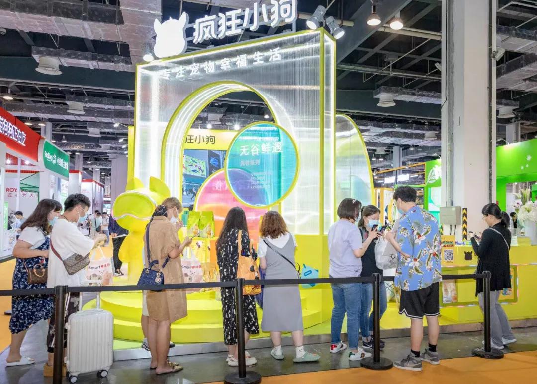 疯狂小狗是烘焙粮吗,疯狂小狗为什么那么便宜