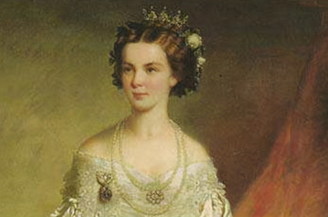 历史上的茜茜公主比电影中的更漂亮，她是童话中的美丽皇后