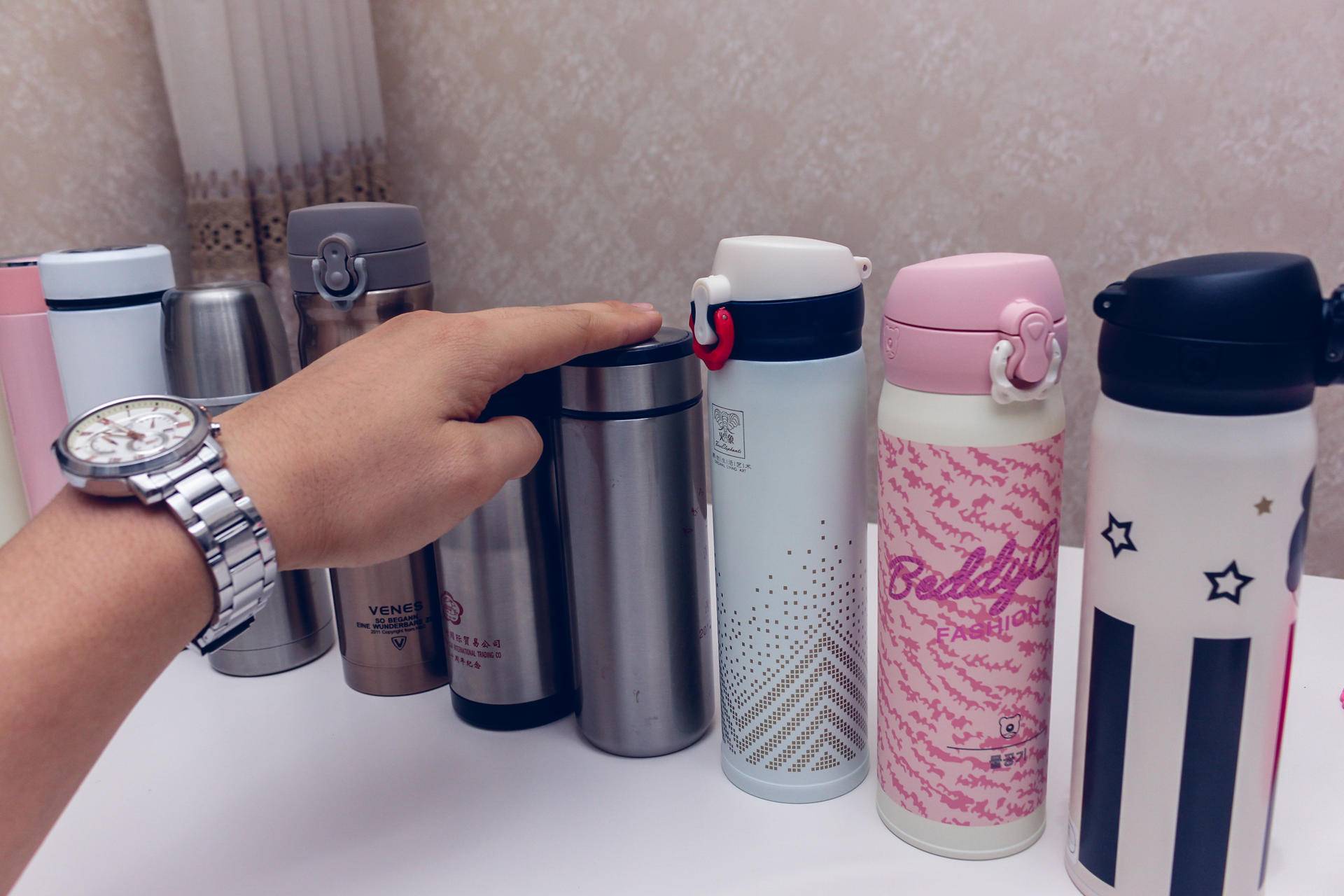 测评100以下保温杯哪个比较好,十款保温杯测评小学生