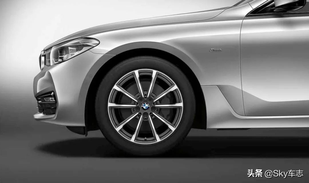 640i缺席实锤！新6系GT三款2.0T车型任你挑选，几乎标配金属漆