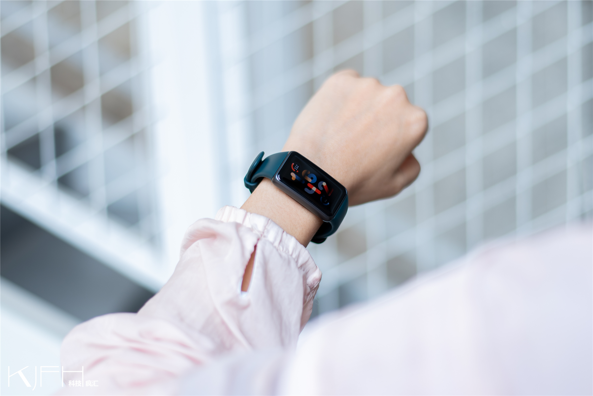 华为手环4pro和华为手环6哪个好,华为手环6标准功能版