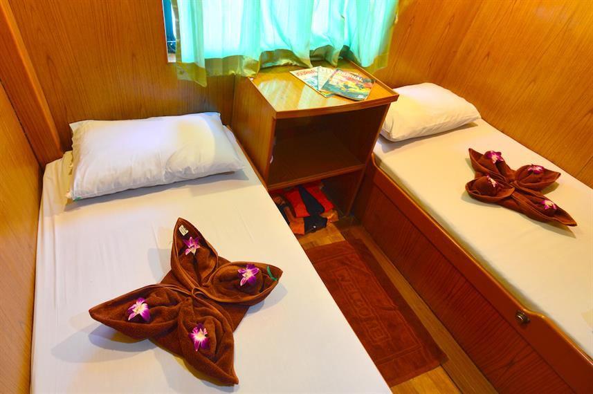 斯米兰船宿视频,斯米兰岛船宿