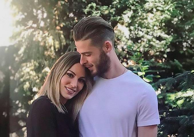 大饱眼福！曼联球员德赫亚太太影视歌全能！身材火辣，美貌不输超模